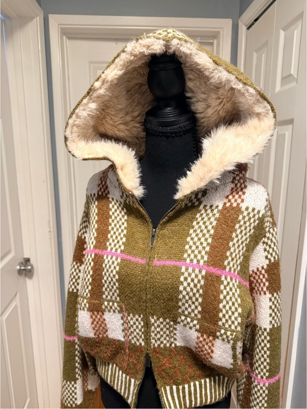 FREE PEOPLE Namesake Faux Fur Lined Hoodie Olive Combo XS - Picture 3 of 9